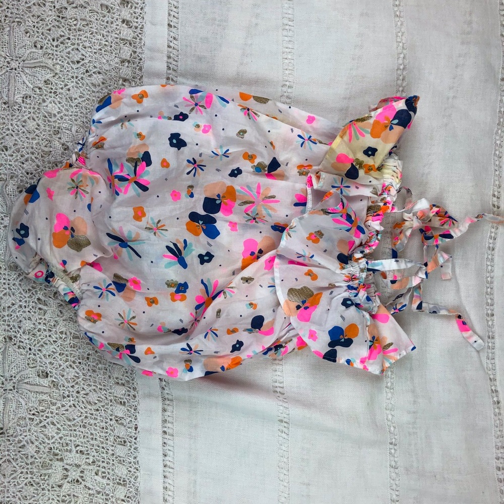 Multi-colored Play One Piece